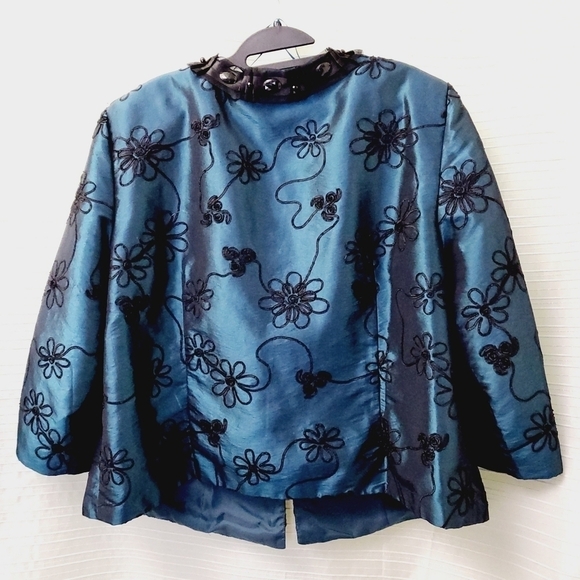 Formal Evening Wear Jacket Iridescent Blue Floral Embroidery Satin Size 22W - Picture 3 of 9